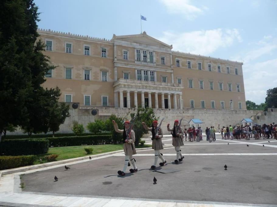 Athens Plaka Modern Decorated Apartment Екстер'єр фото
